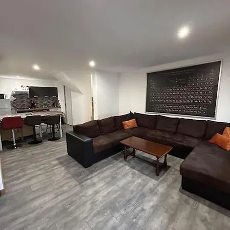 Pro & Famille Lägenhet *